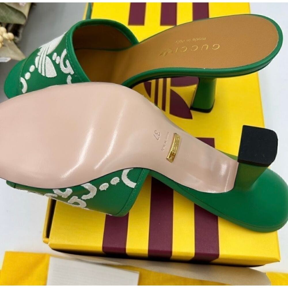 Women's Gucci X Adidas slide sandal size 37 made in Italy - Picture 6 of 9